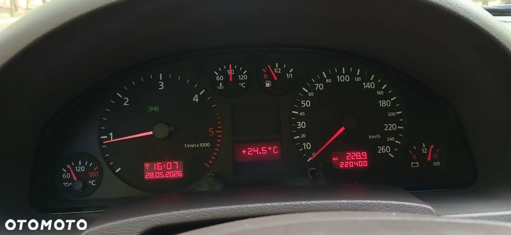 Audi A6 Avant - 10