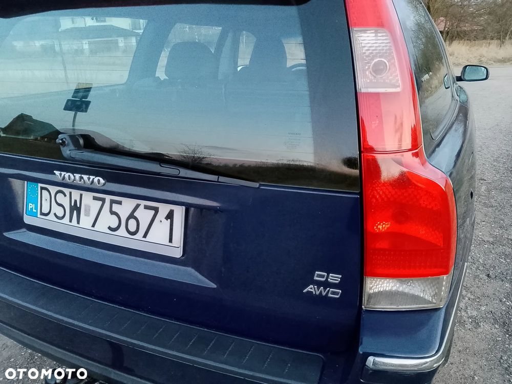 Volvo V70 D5 AWD Premium - 13