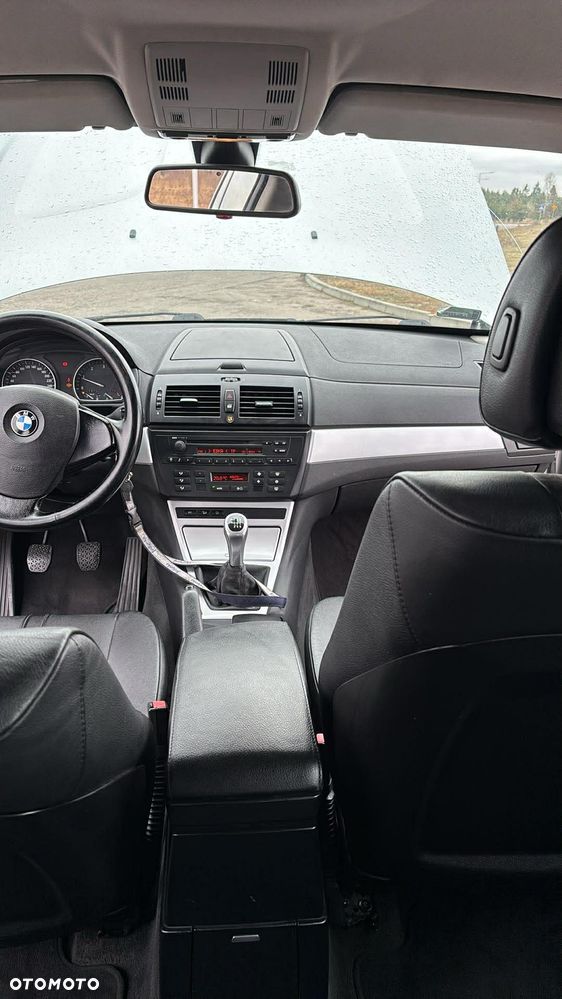 BMW X3 xDrive20d - 17