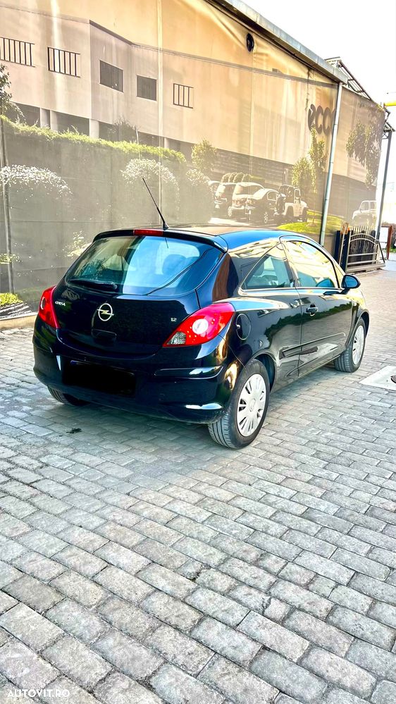 Opel Corsa 1.2 Twinport Van Easytronic - 3