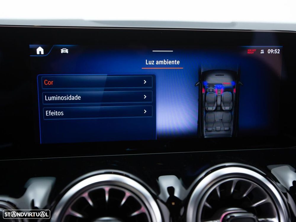 Mercedes-Benz EQA 350 4Matic AMG Line - 30