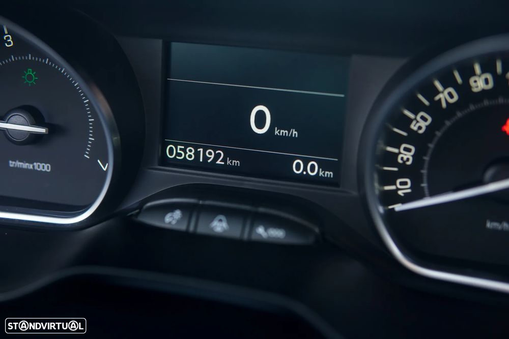 Peugeot 2008 1.2 PureTech Style - 46