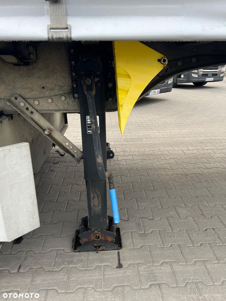 Schmitz Cargobull 2017 firanka nowa plandeka XL mało używana bogato wyposażona wron-pol - 22