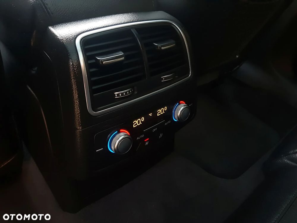 Audi A6 Avant 2.0 TDI quattro S tronic - 37