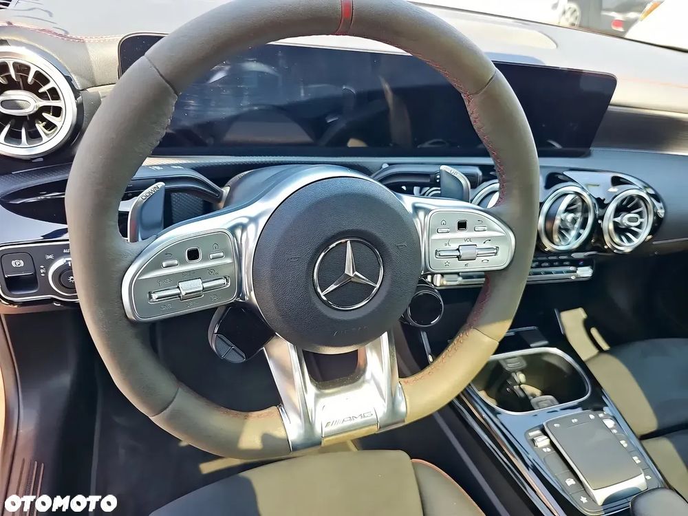 Mercedes-Benz CLA AMG 35 4-Matic 7G-DCT - 10