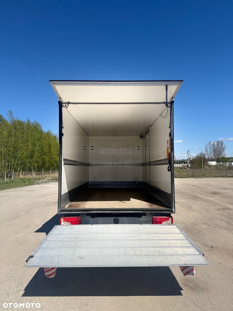 Volkswagen Crafter - 11
