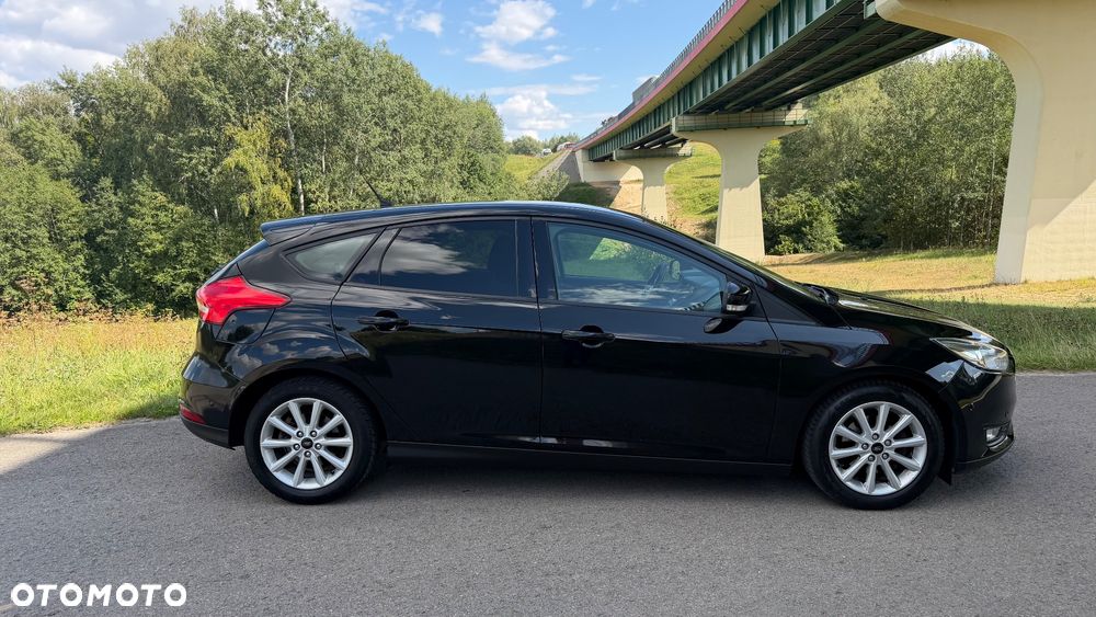 Ford Focus 1.0 EcoBoost Black Edition ASS - 6