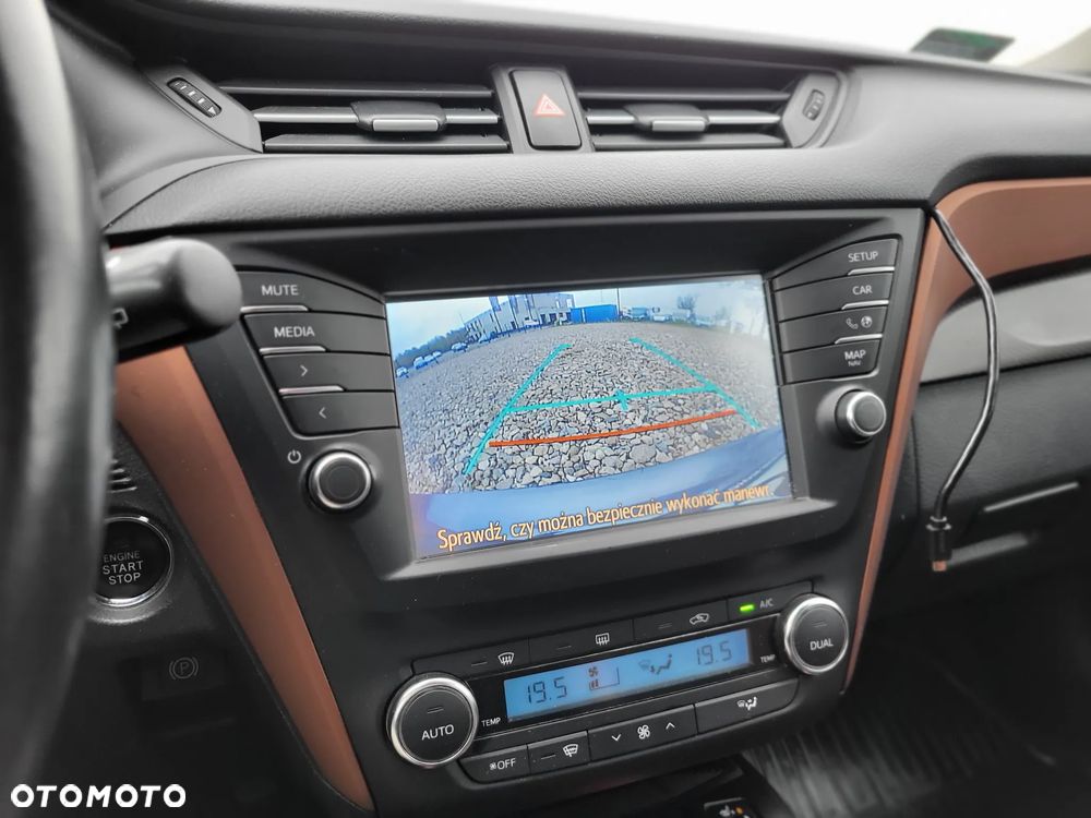 Toyota Avensis 1.8 Prestige MS - 15