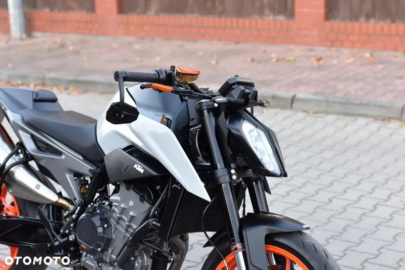 KTM Duke - 4