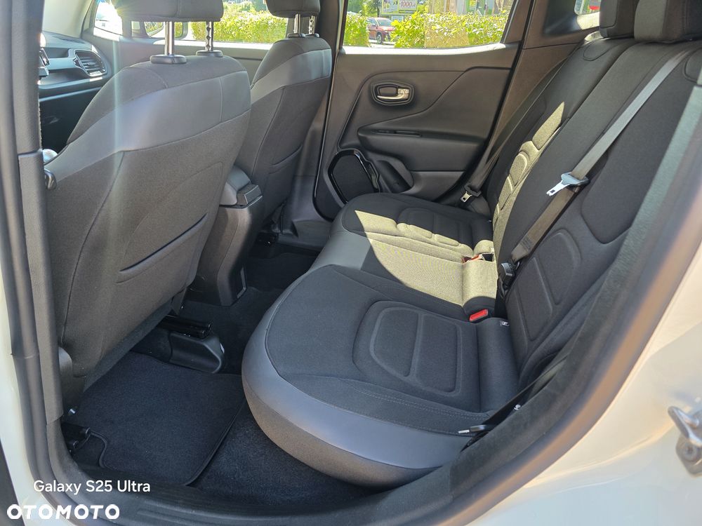 Jeep Renegade 1.6 E-torQ Night Eagle - 28
