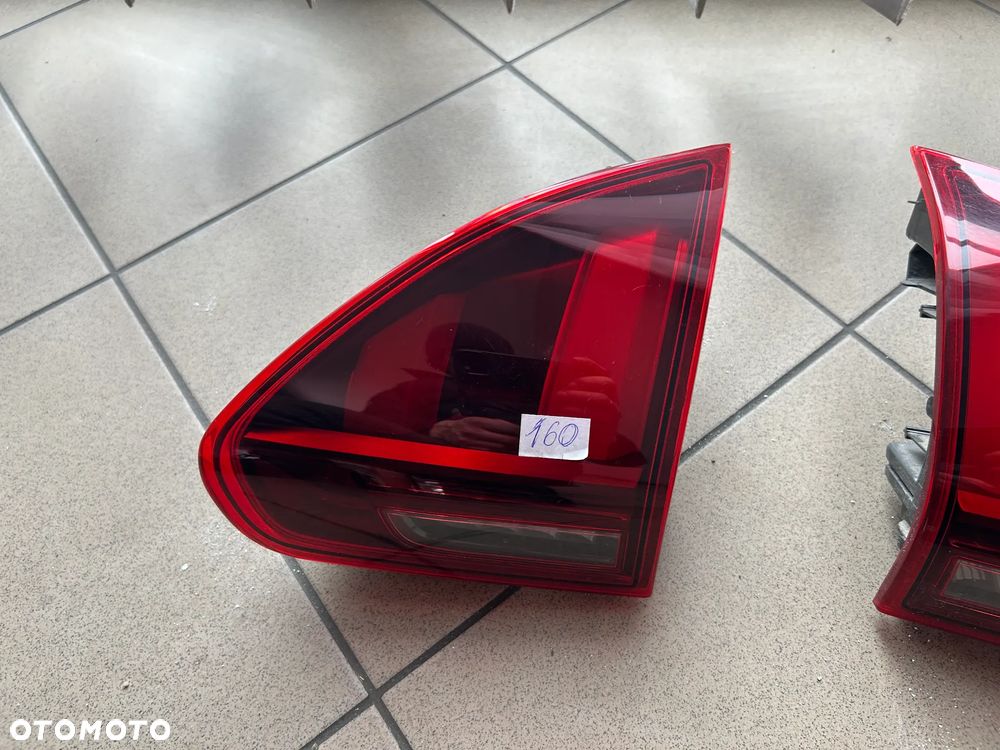 LAMPA TYŁ W KLAPĘ LEWA PRAWA PEUGEOT 2008 - 3