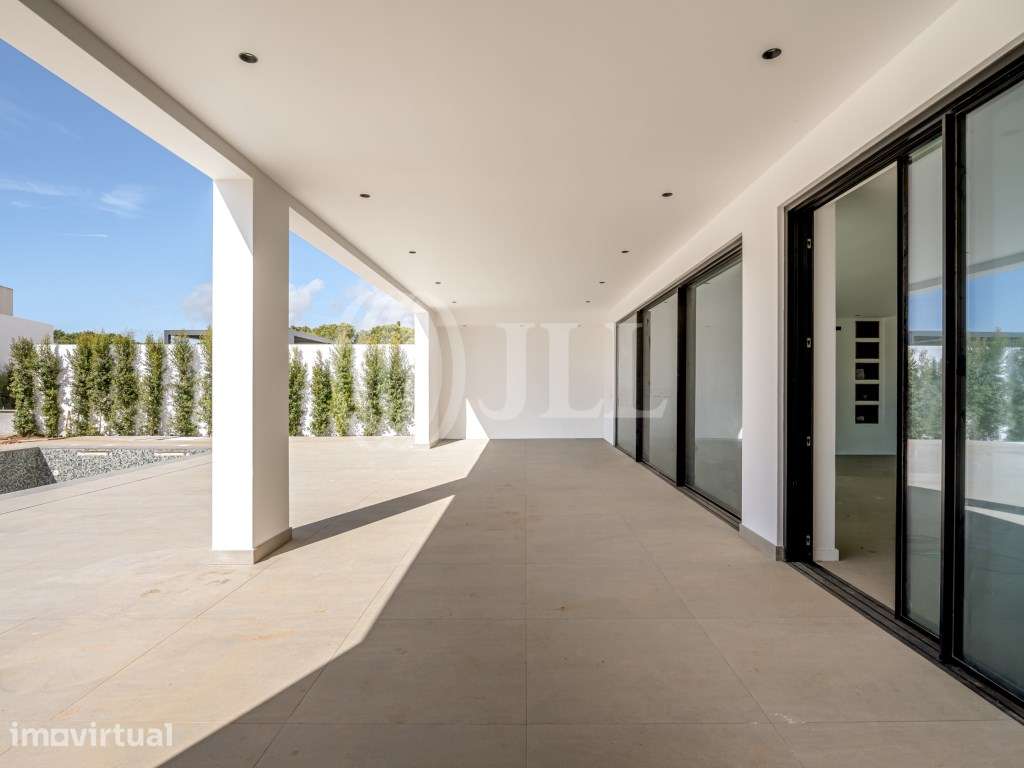 Moradia T4 com piscina e jardim, em Vilamoura, Algarve - Grande imagem: 2/71
