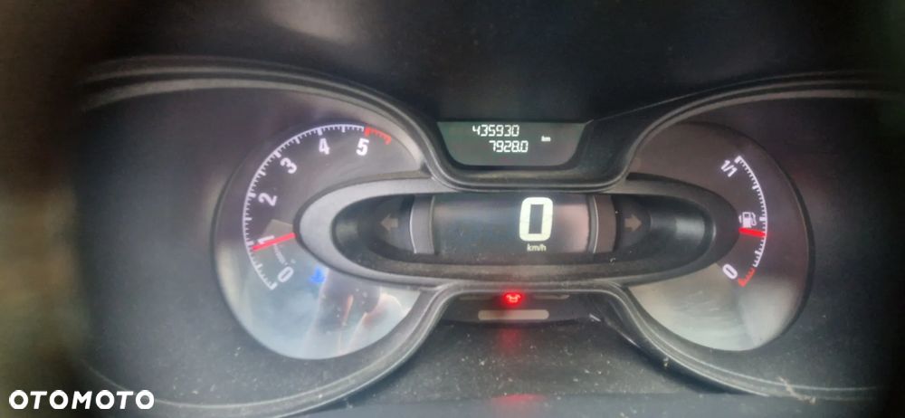 Opel Vivaro - 14