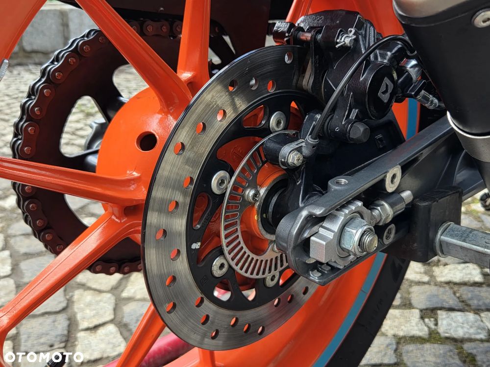 KTM Duke 390 - 17