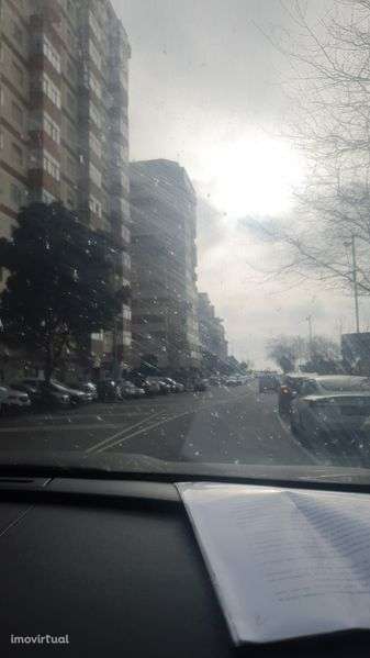 Lugar garagem e arrumos - Grande imagem: 3/4