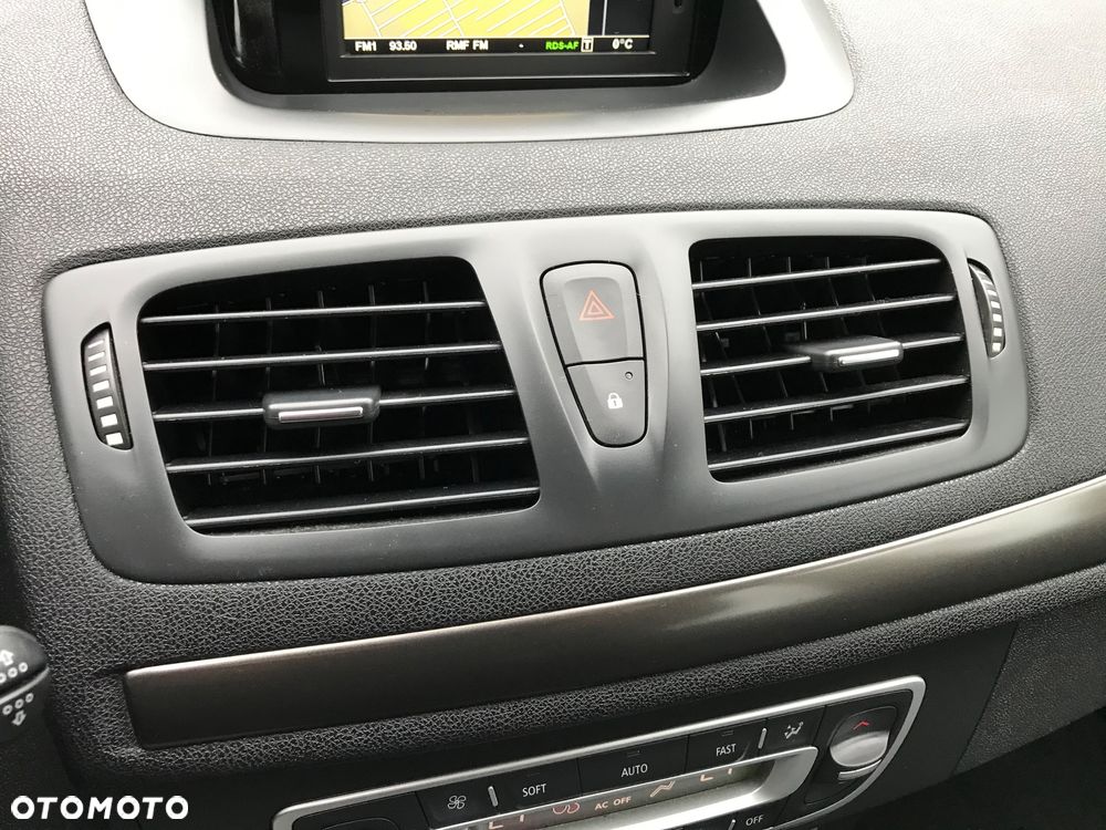 Renault Megane 1.6 16V 110 Paris - 12