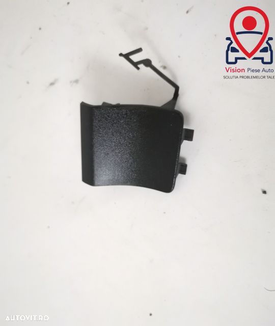 Capac Cui Tractare Bara Spate Stanga Original In Stare Buna Porsche  C - 1