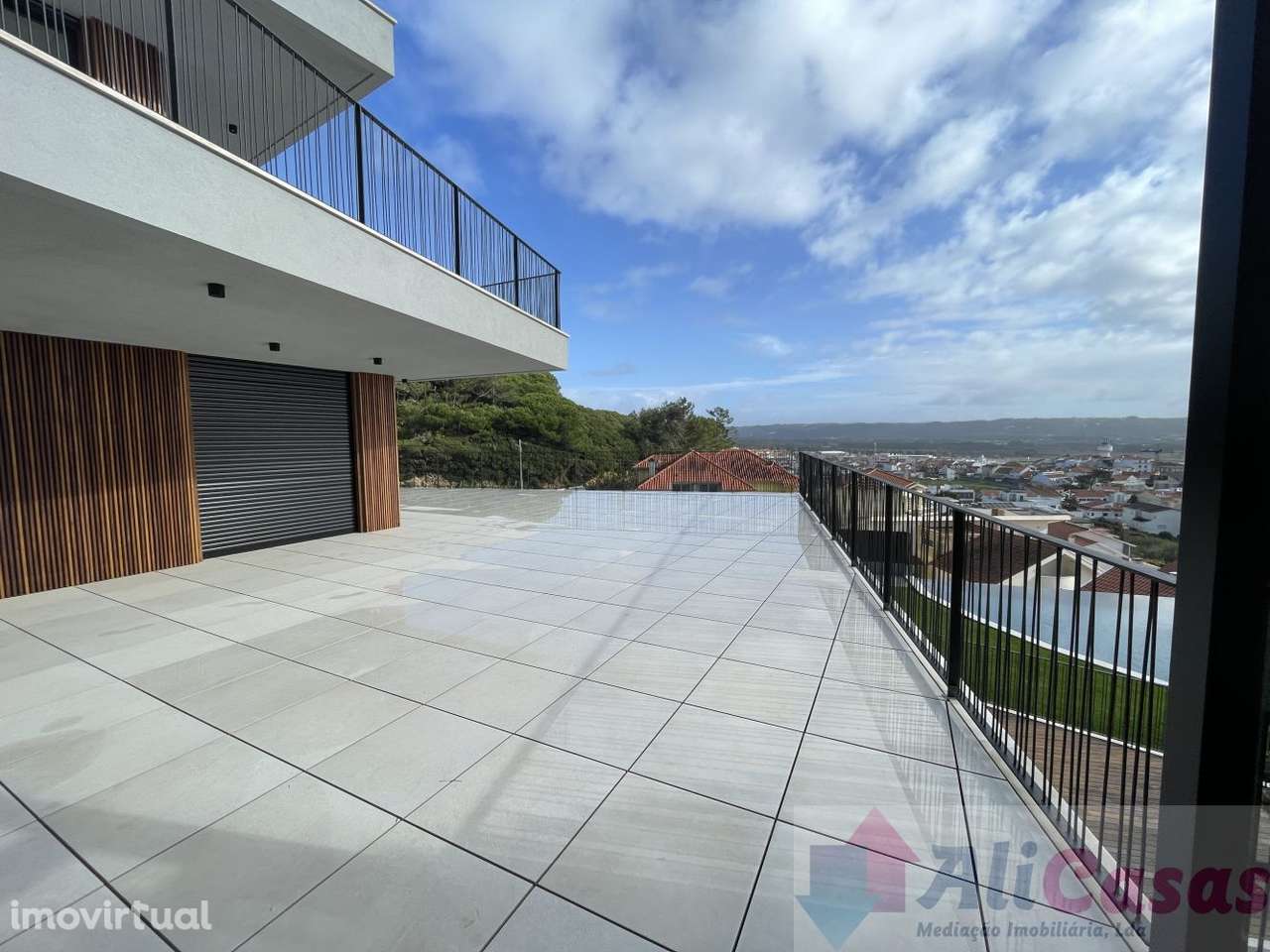 Excelente T3 C/terraço e Jacuzzi Privado- Vista para a Baía - Grande imagem: 3/30