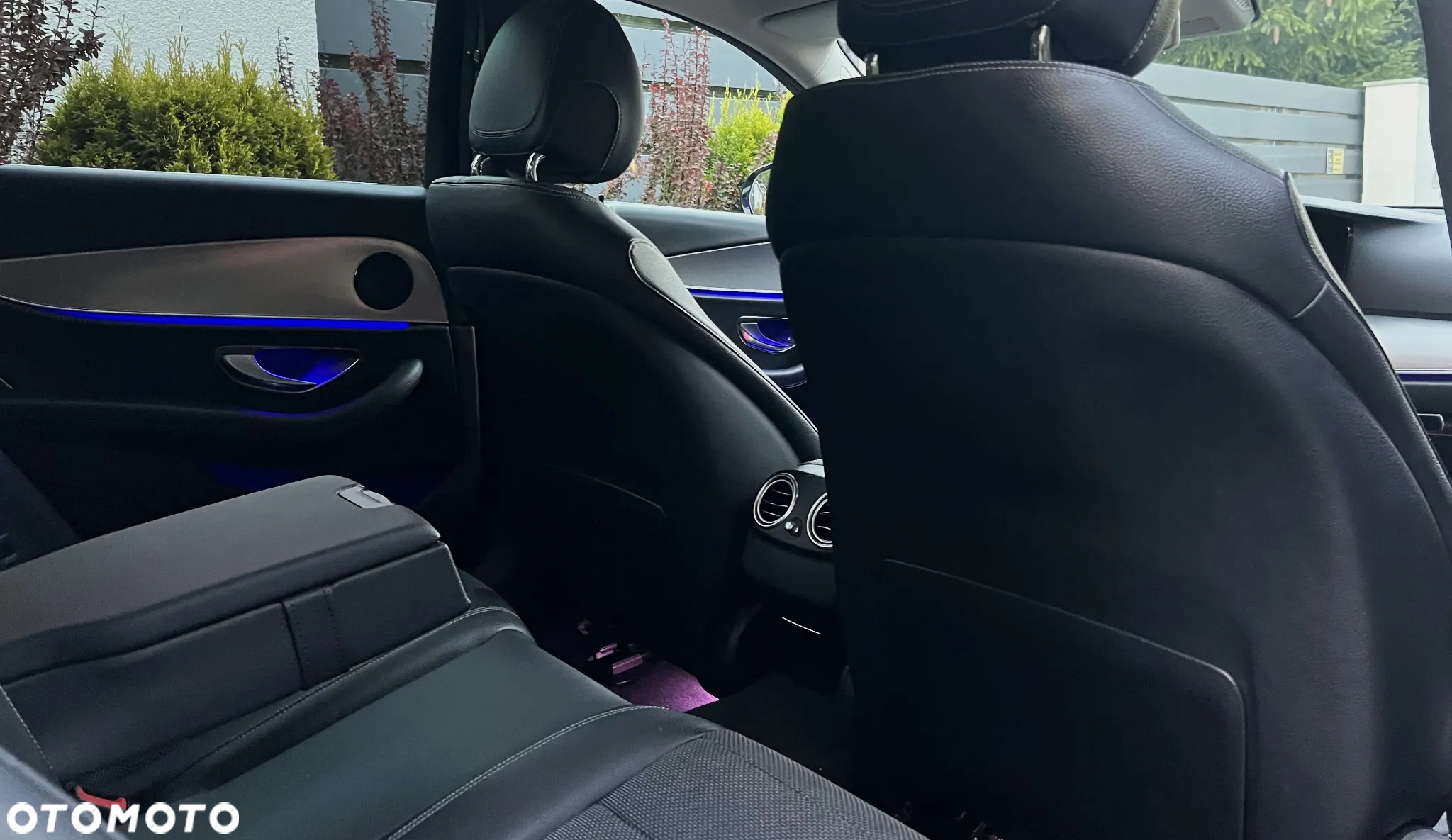 Mercedes-Benz Klasa E 220 d Business Edition 9G-TRONIC - 13