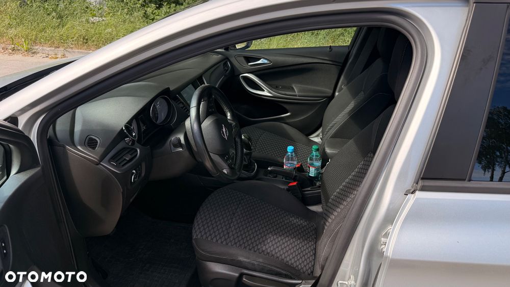 Opel Astra 1.4 T Enjoy - 6