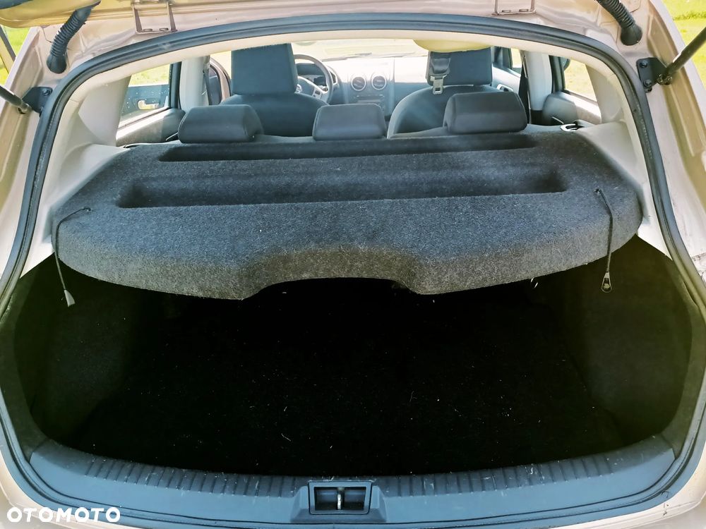 Nissan Qashqai - 20