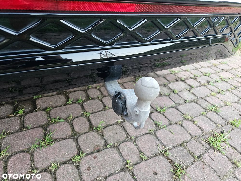 Volkswagen Tiguan 1.5 eHybrid OPF DSG R-Line - 32