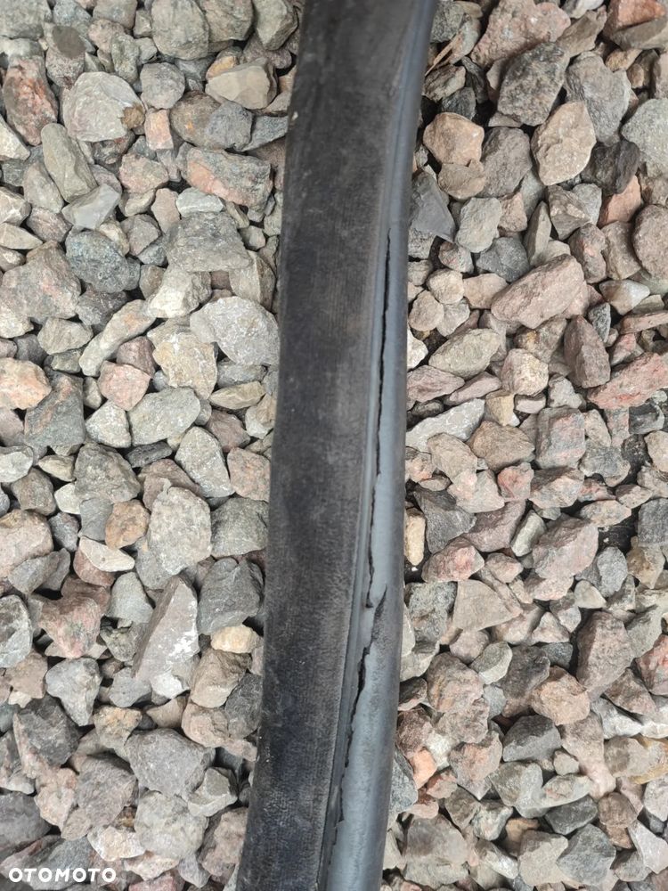 BMW E46 COUPE ORYGINALNE CZARNE USZCZELKI DRZWI LEWA / PRAWA ( USZCZELKA LEWA / PRAWA DRZWI )  PODGRZEWANE EUROPA O NR. 51 71 7 161 687 / 51 71 7 161 688 OEM - 25