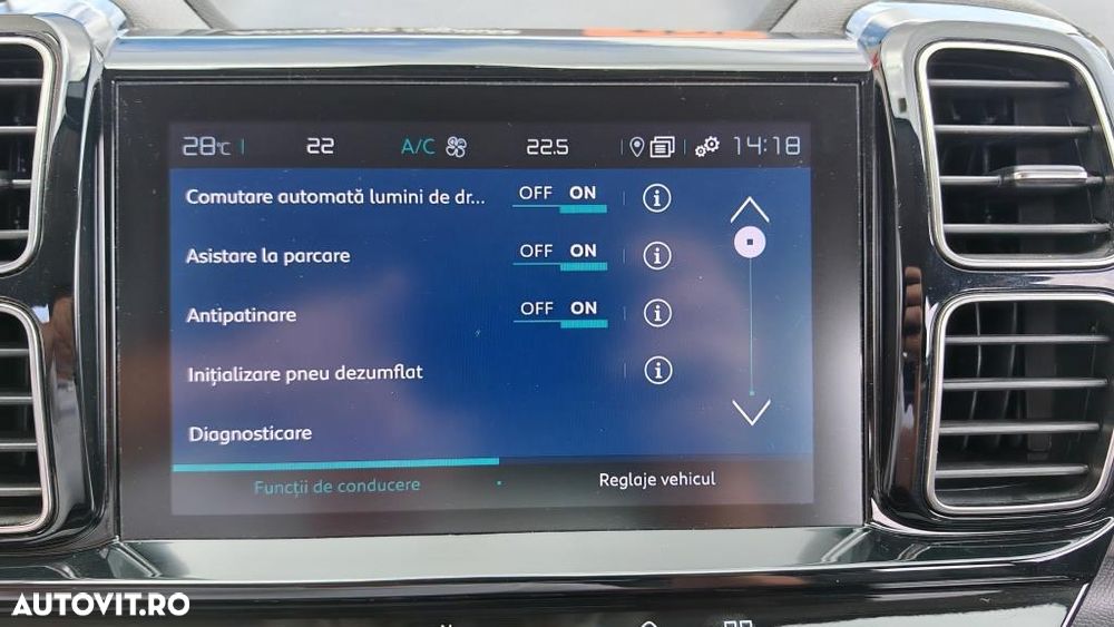 Citroën C5 Aircross 225 e-EAT8 SHINE - 23