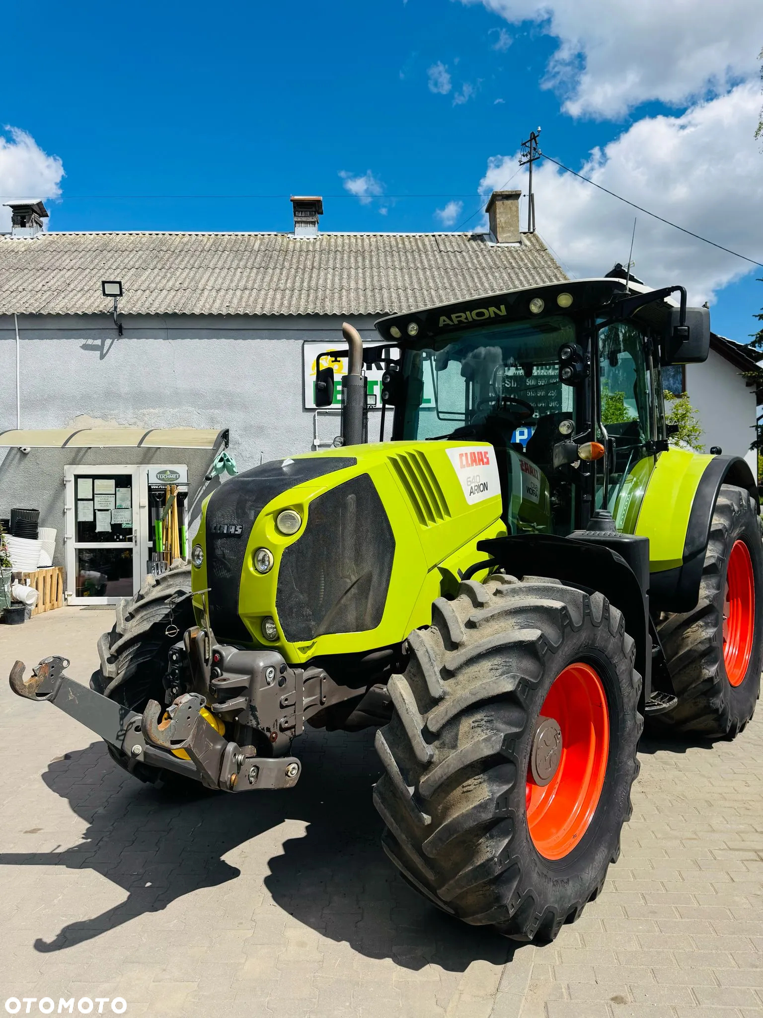 Claas Nexos 210F - 7