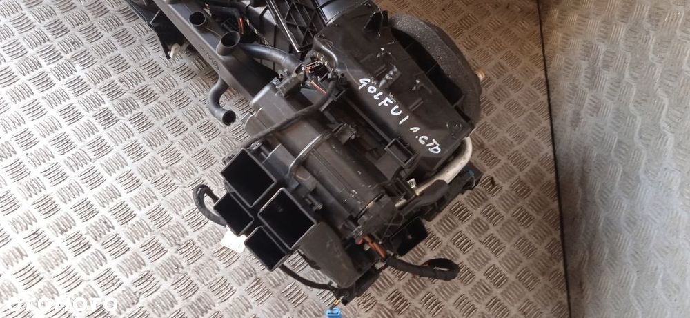 Nagrzewnica Golf VI - 3