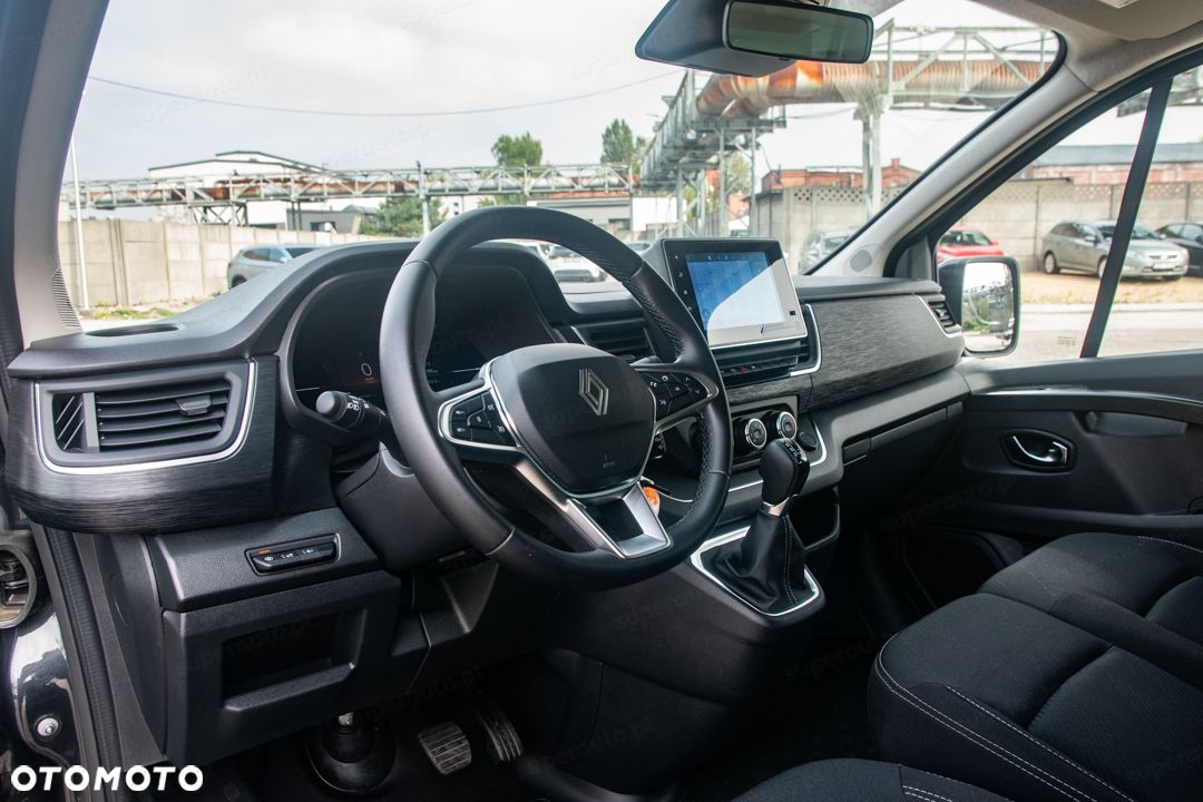 Renault Trafic - 20
