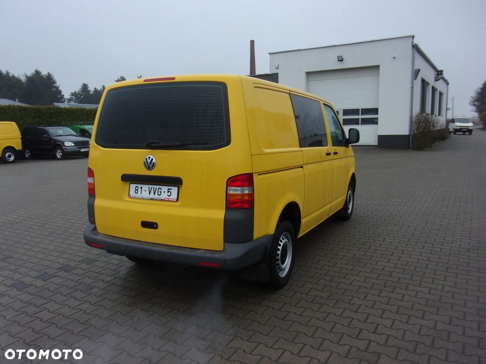 Volkswagen Transporter T5 - 6