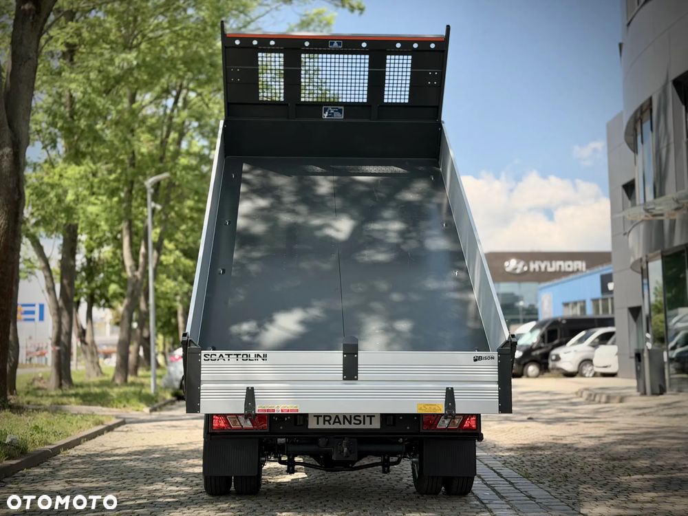 Ford Transit - 29