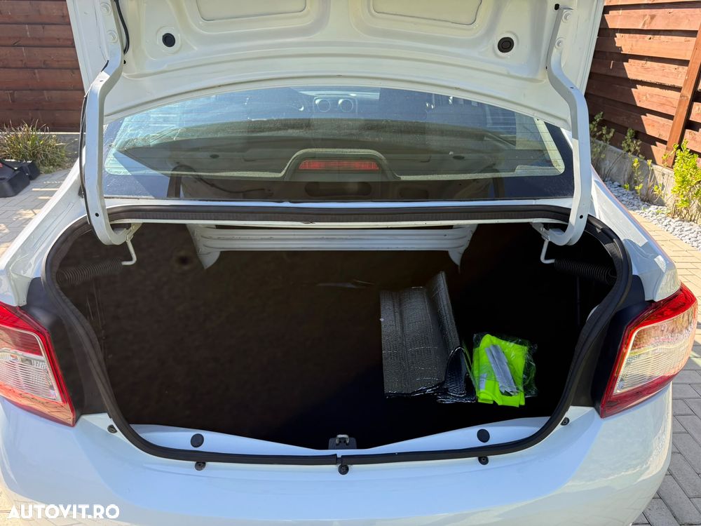 Dacia Logan 1.2 75CP Laureate - 11
