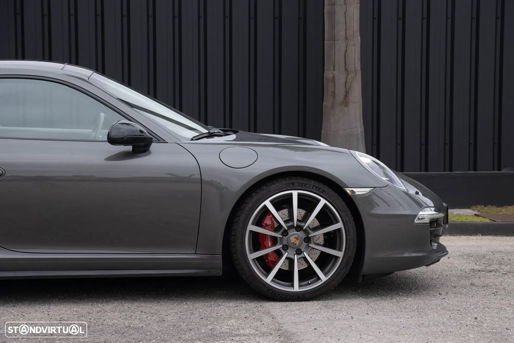 Porsche 911 (991) Carrera 4 S PDK - 12
