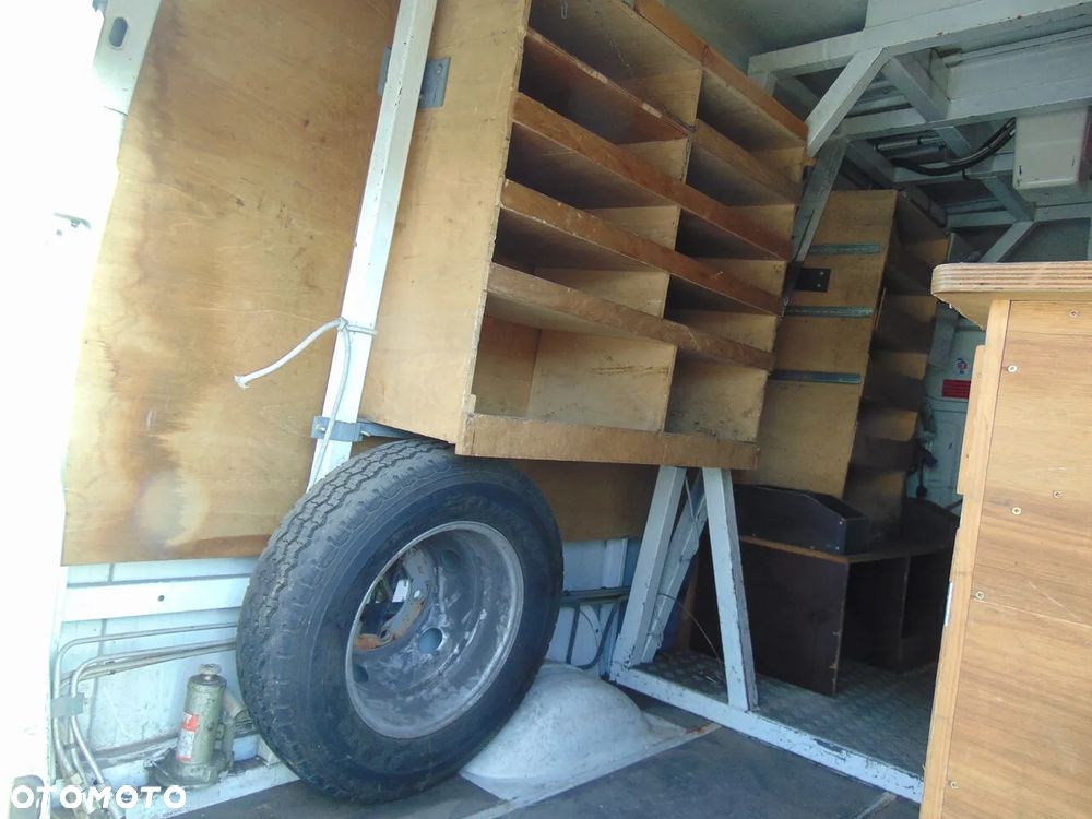 Renault Mascott 2,8dCi - 13