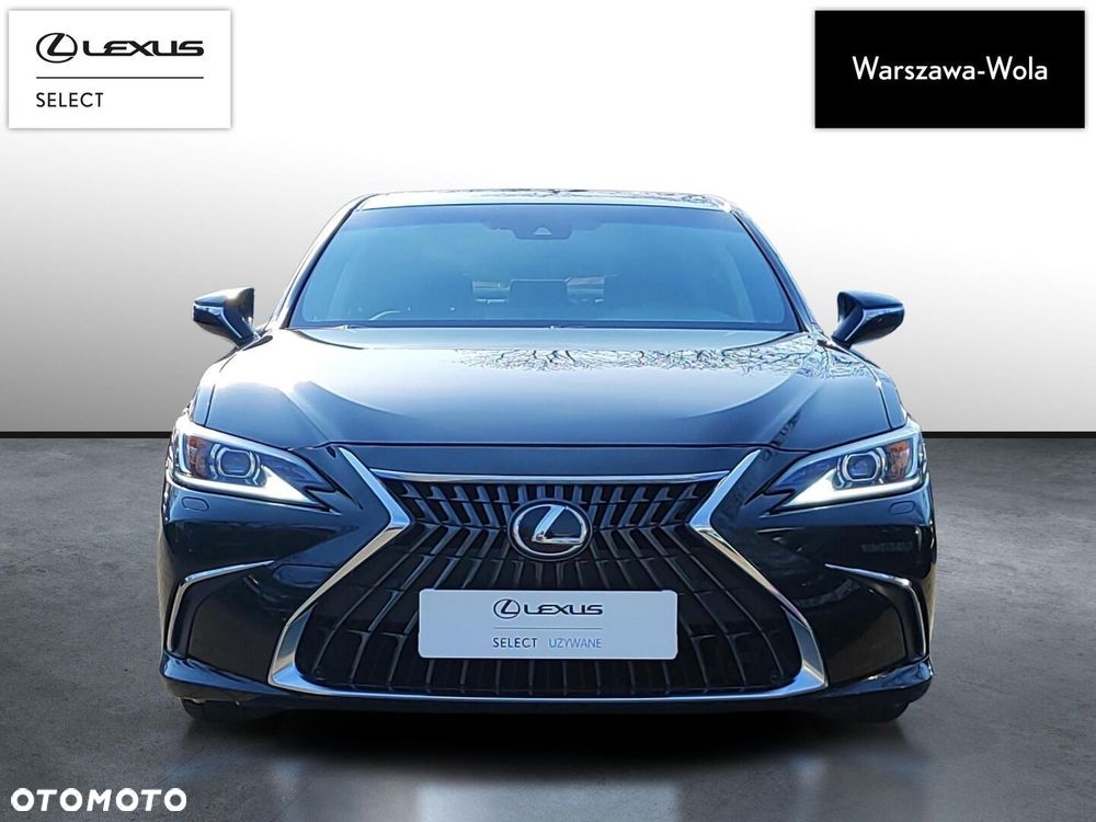 Lexus ES 300h Business Edition - 10