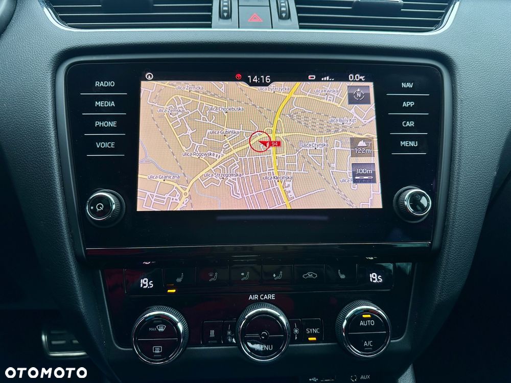 Skoda Octavia 2.0 TDI (Green tec) DSG RS - 20