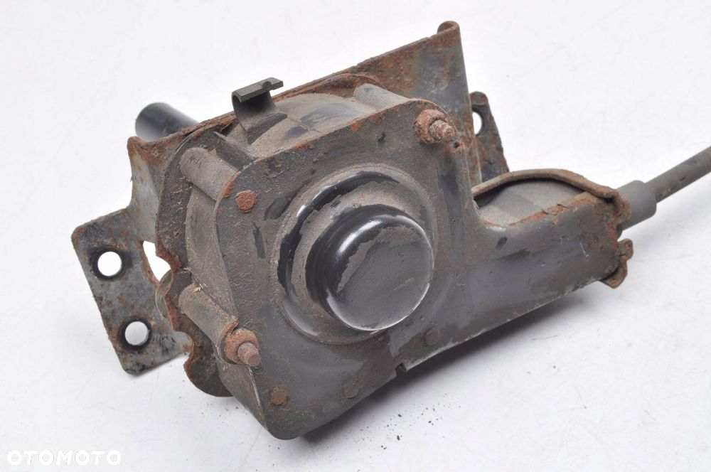 MERCEDES W447 WINDA KOŁA ZAPASOWEGO P2 - 3