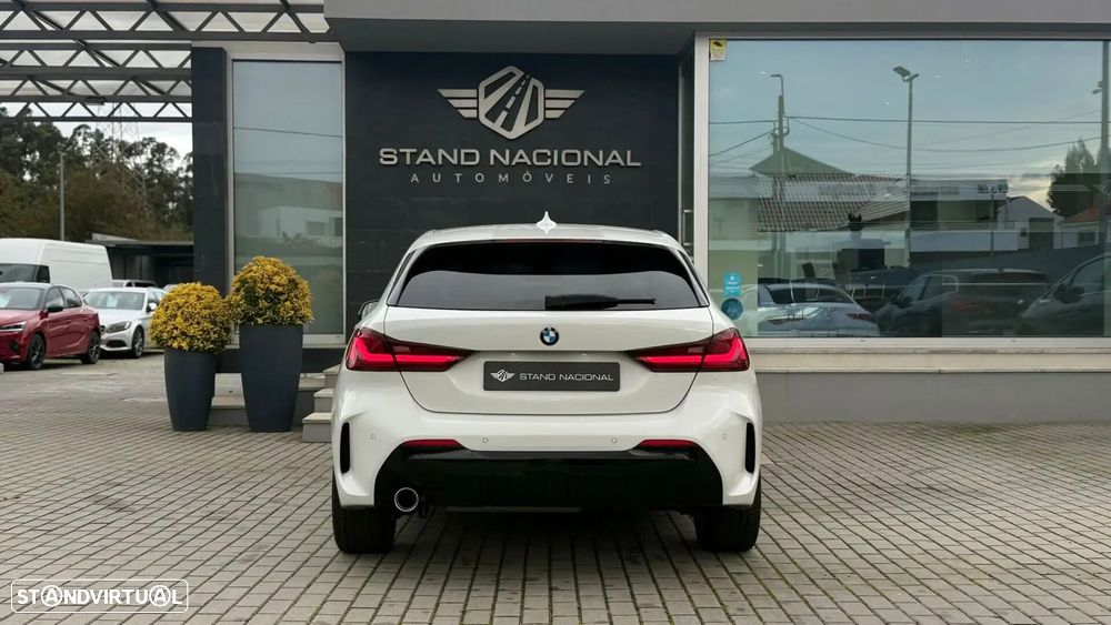 BMW 116 d Pack Desportivo M Auto - 7