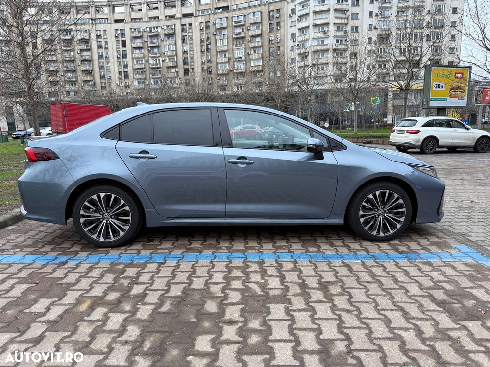 Toyota Corolla 1.8 HSD Dynamic - 6