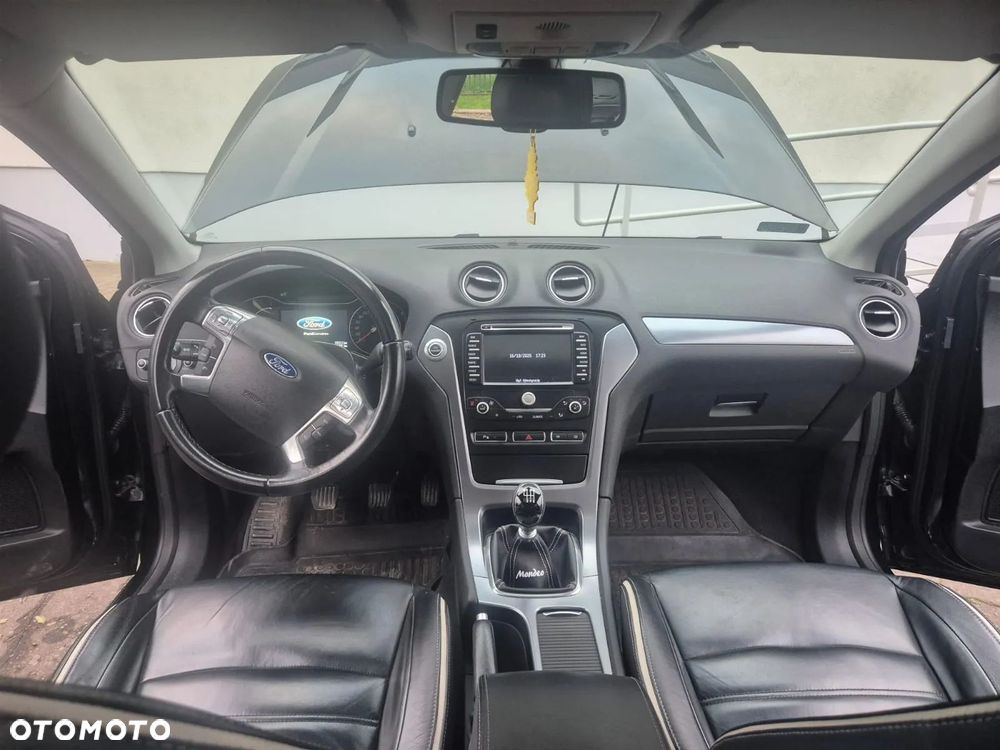 Ford Mondeo 2.0 TDCI Titanium - 12