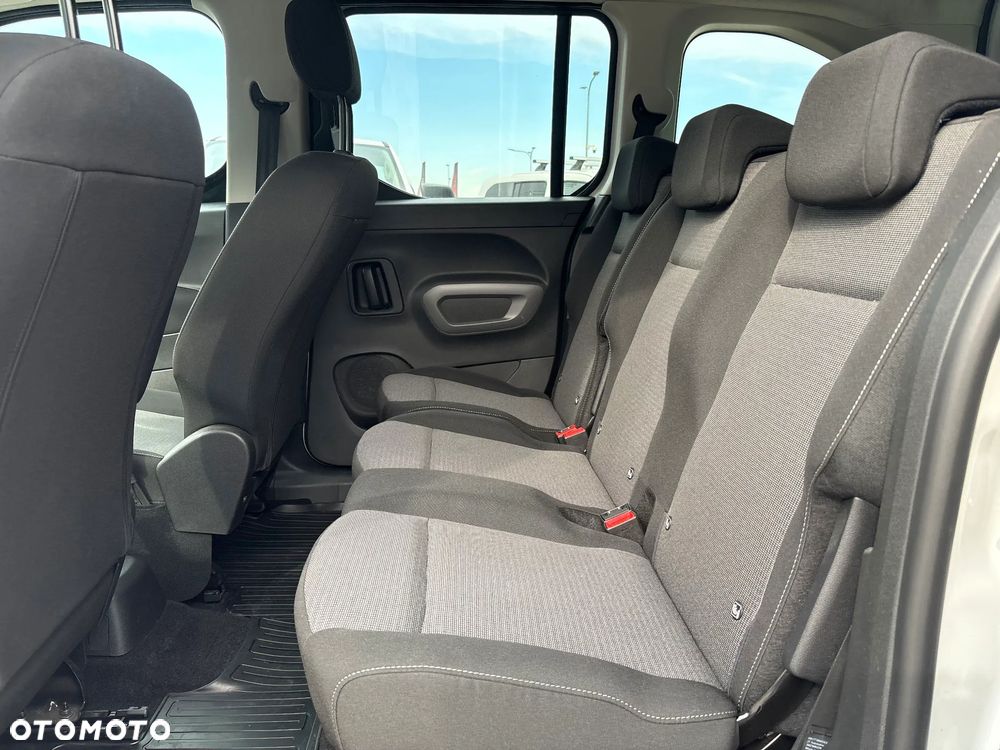 Toyota Proace City Verso 1.2 D-4T Business - 15