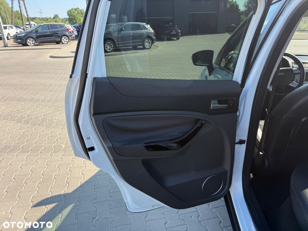 Ford Kuga 2.0 TDCi 4WD Titanium Plus - 19