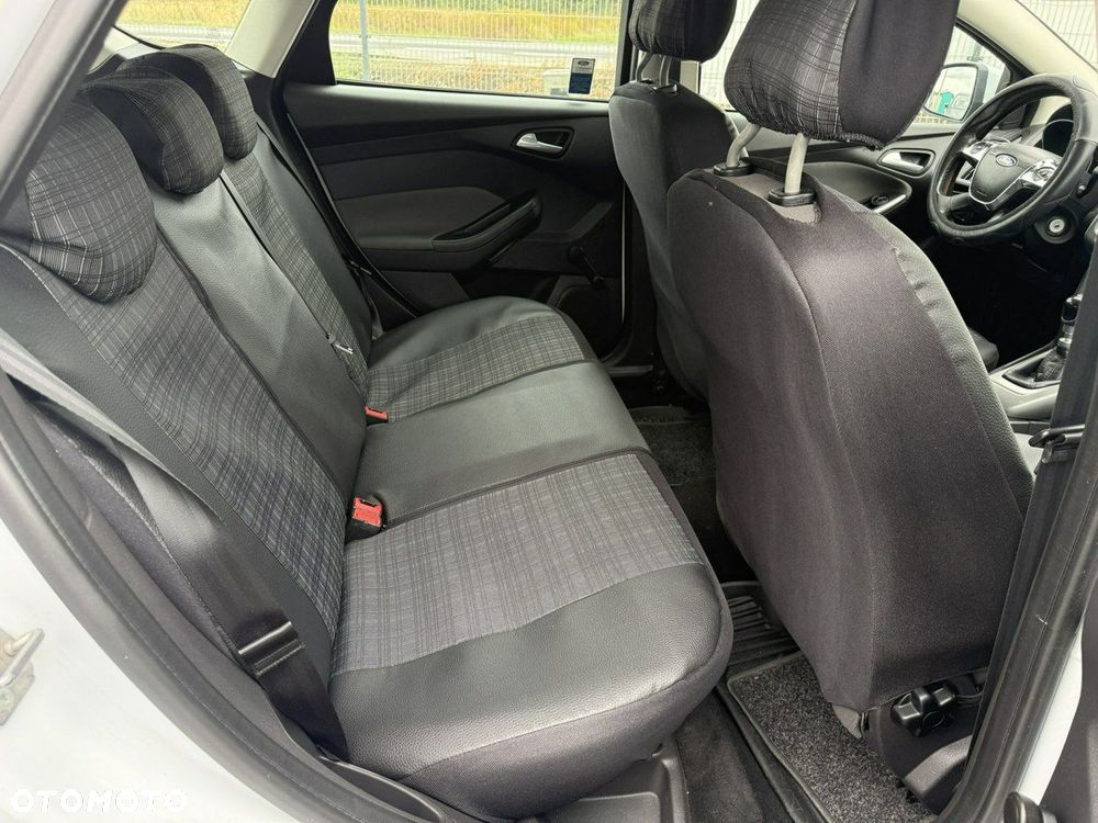 Ford Focus 1.6 TDCi Trend - 16