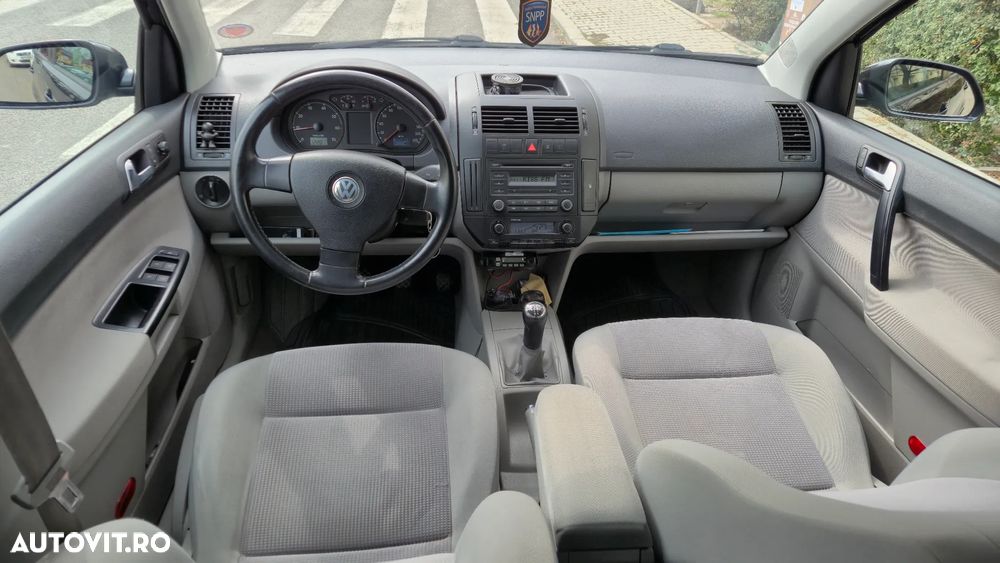 Volkswagen Polo 1.4 Comfortline - 6