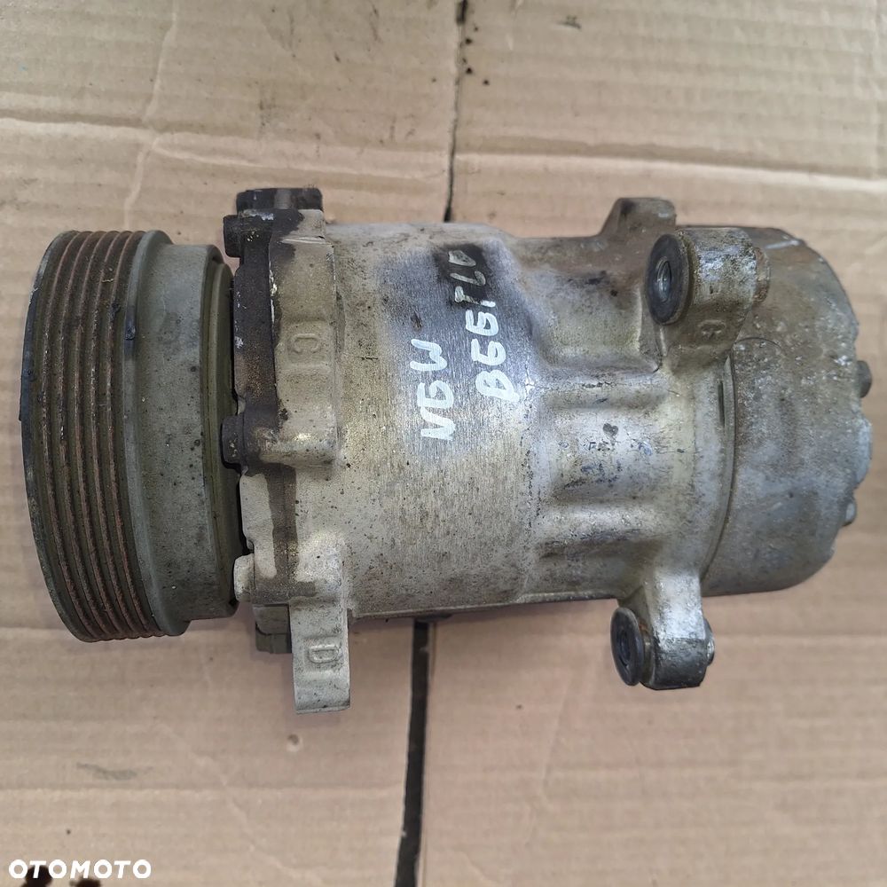 SPREZARKA KLIMATYZACJI NEW BEETLE SKODA GLOF IV OCTAVIA  SD7 R134A 2.0 B - 7
