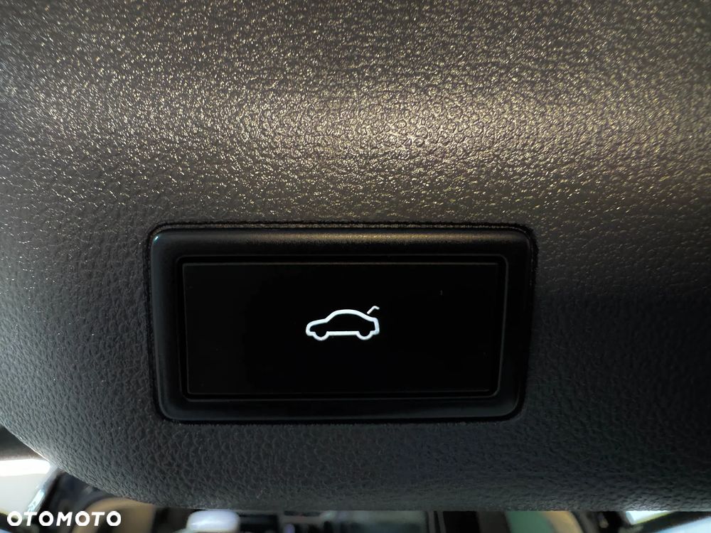 Volkswagen Multivan 2.0 TDI L2 DSG - 16