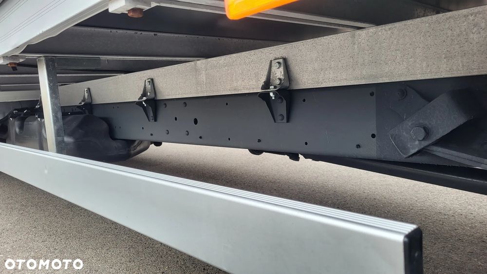 Iveco Daily 50c15 / 35c15 / długa skrzynia 6,12 m / skrzynia 12 euro palet - 8