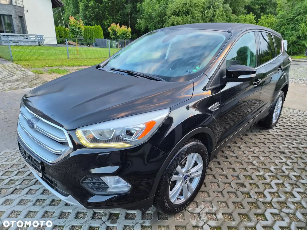 Ford Kuga 1.5 EcoBoost 2x4 Titanium - 15